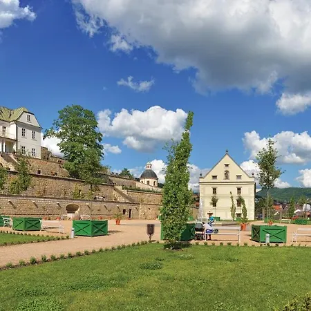 Chateau * Decin