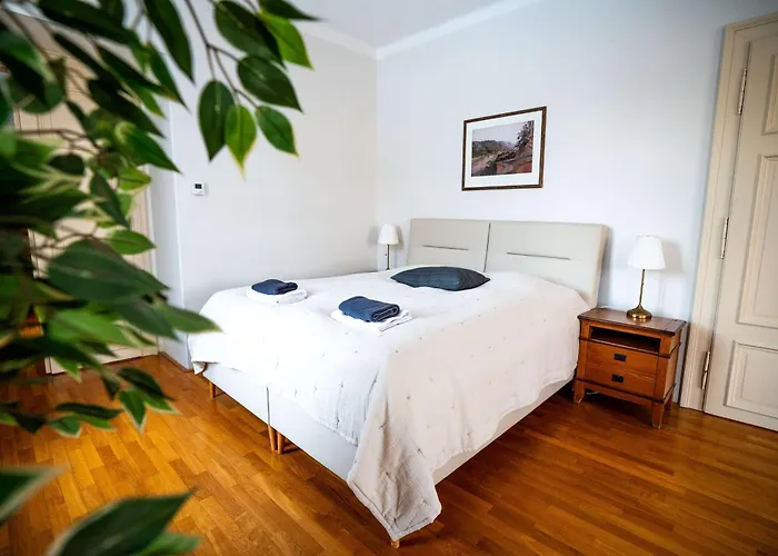 Apartament Chateau